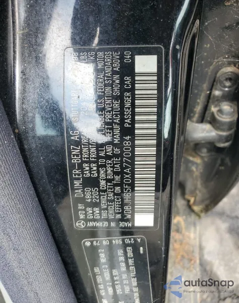 1999 Mercedes-Benz E 320 z USA, uszkodzony, nr VIN WDBJH65F0XA770084